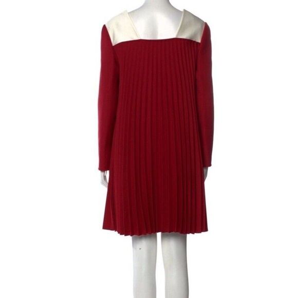 NWOT  Valentino Pleated Dress Size 2 - Picture 8 of 9
